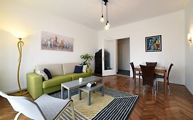 Apartment Sunny